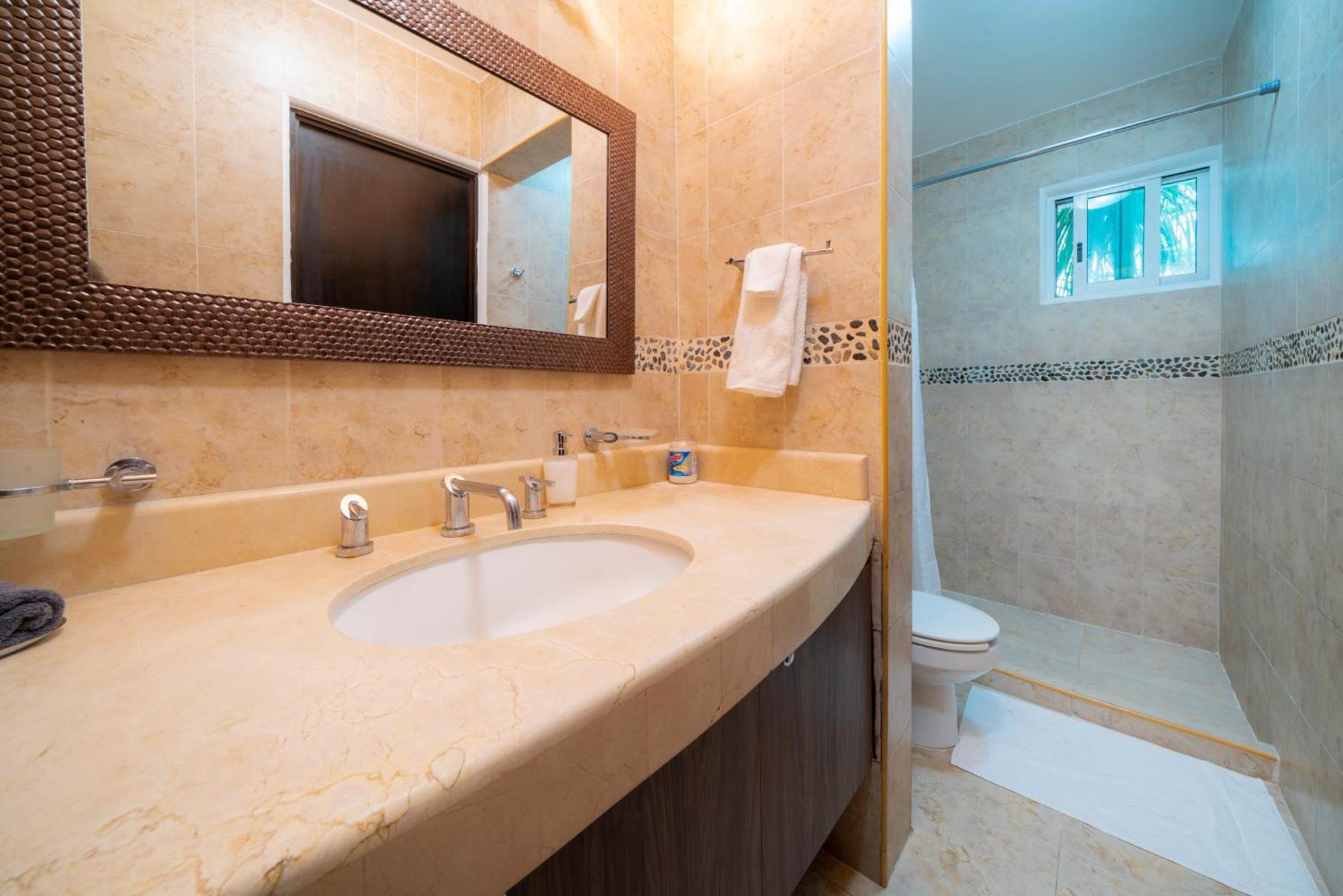 3 Bedroom With Pool - Lirios Playacar Phase Ll - Melrose Place Сasa de vacaciones *