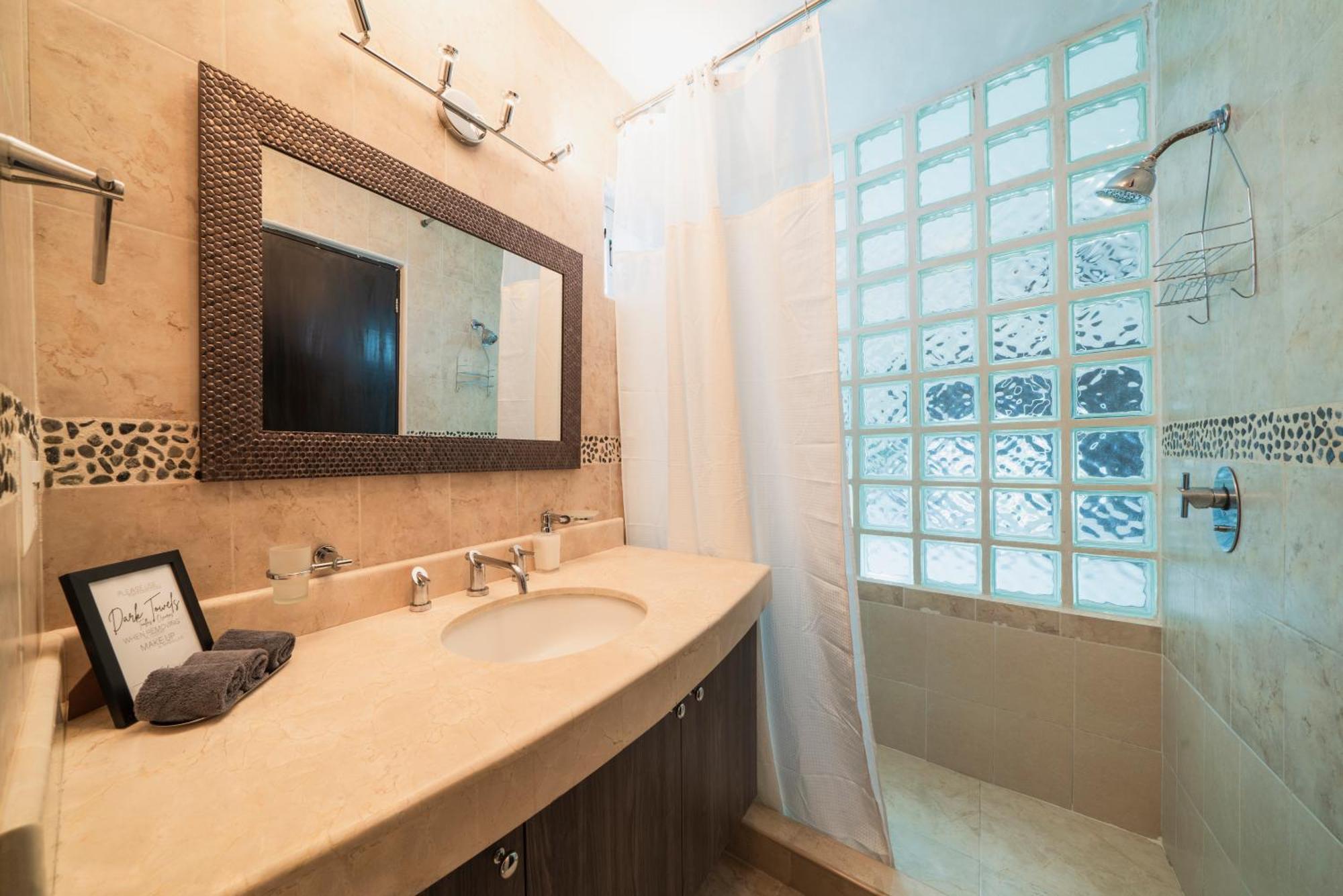 3 Bedroom With Pool - Lirios Playacar Phase Ll - Melrose Place *